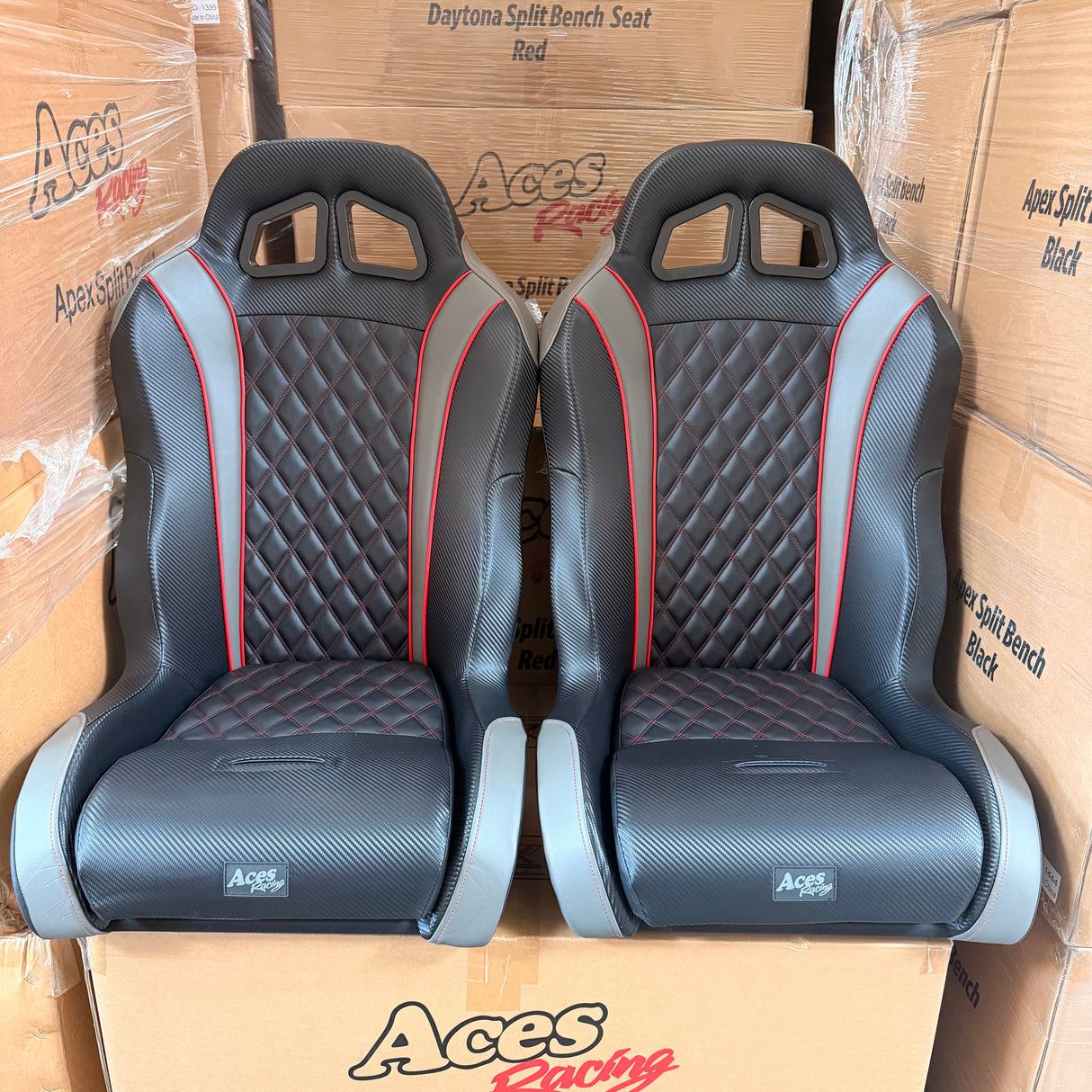 (Red) Daytona Suspension Seat WD-179